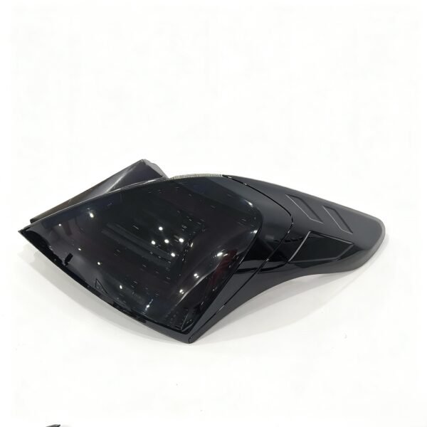 YTTL002 Nissan Versa Sunny-style Tail Light；Black